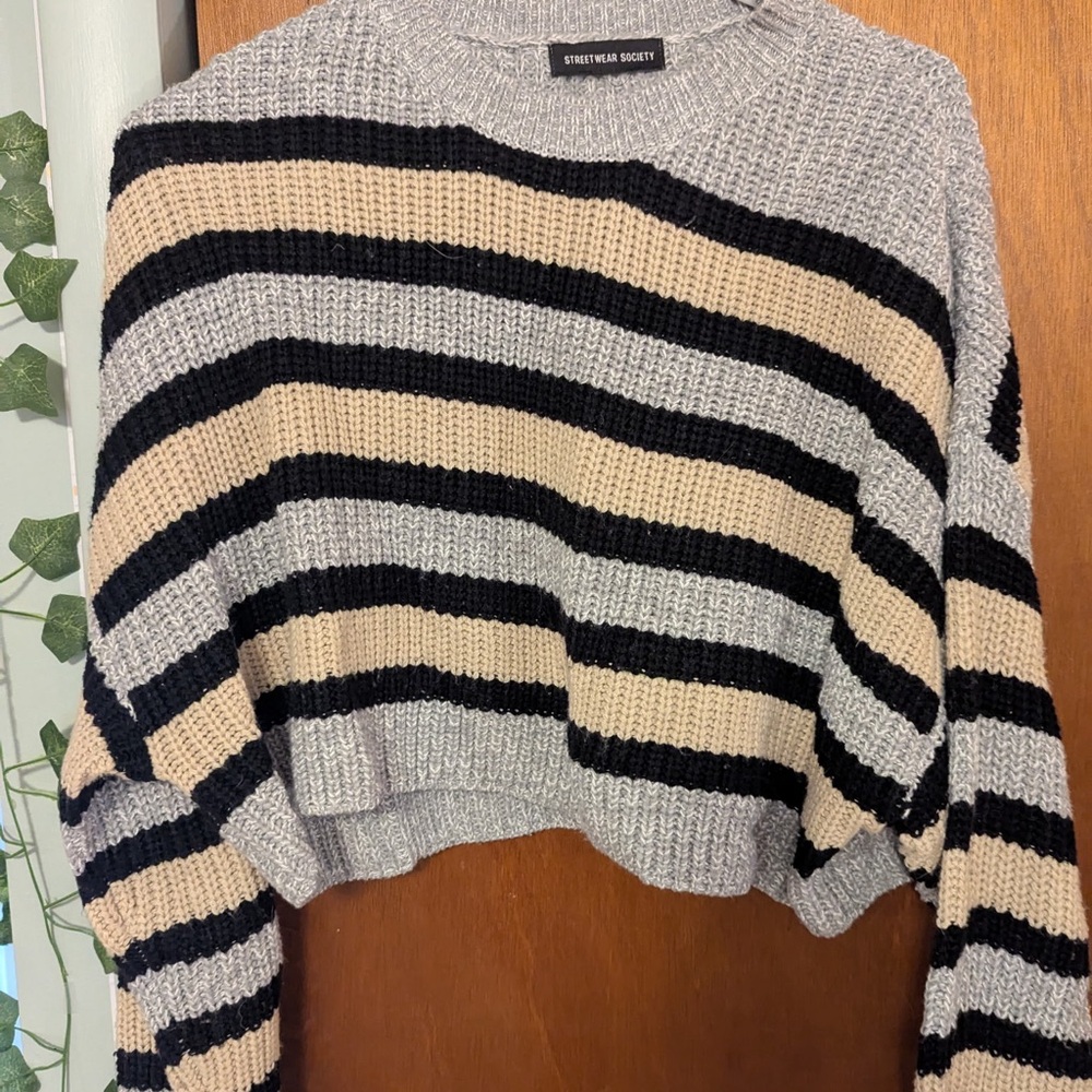 Streetwear Society Gray and Black Crew Neck Sweater
